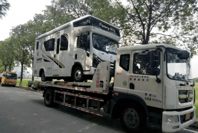 汽車托運物流公司的優(yōu)勢服務|上門接車和交付服務