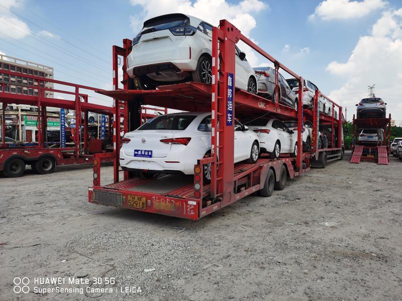 吉安車輛托運(yùn)新選擇：鑫邦轎車托運(yùn)，讓您的愛(ài)車安全抵達(dá)！