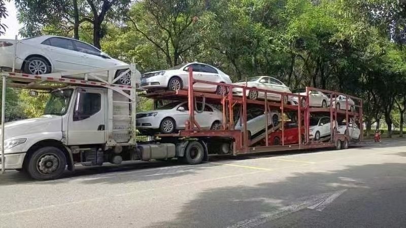 安心啟程，鑫邦轎車托運讓愛車旅行無憂